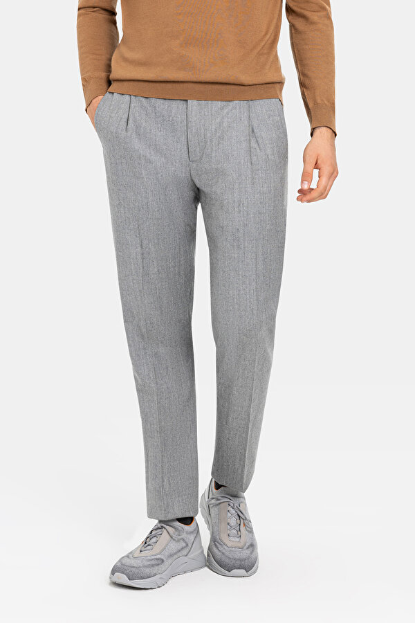 SUIT 6