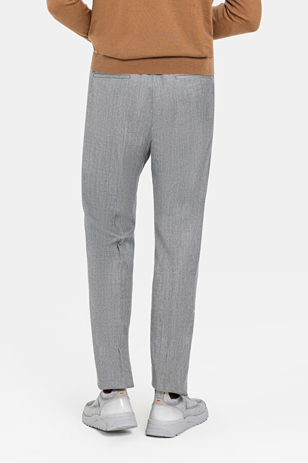 SUIT 7