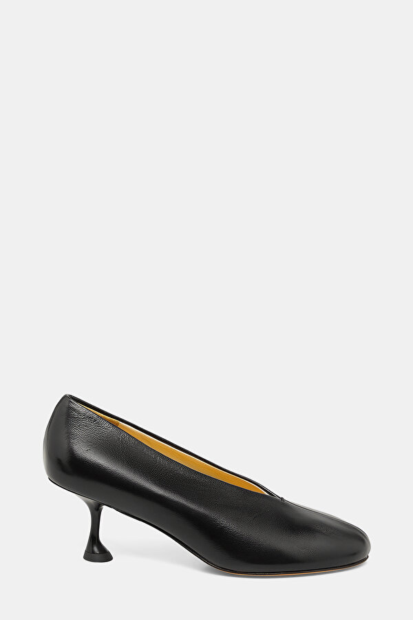 BLACK LEATHER SHOES