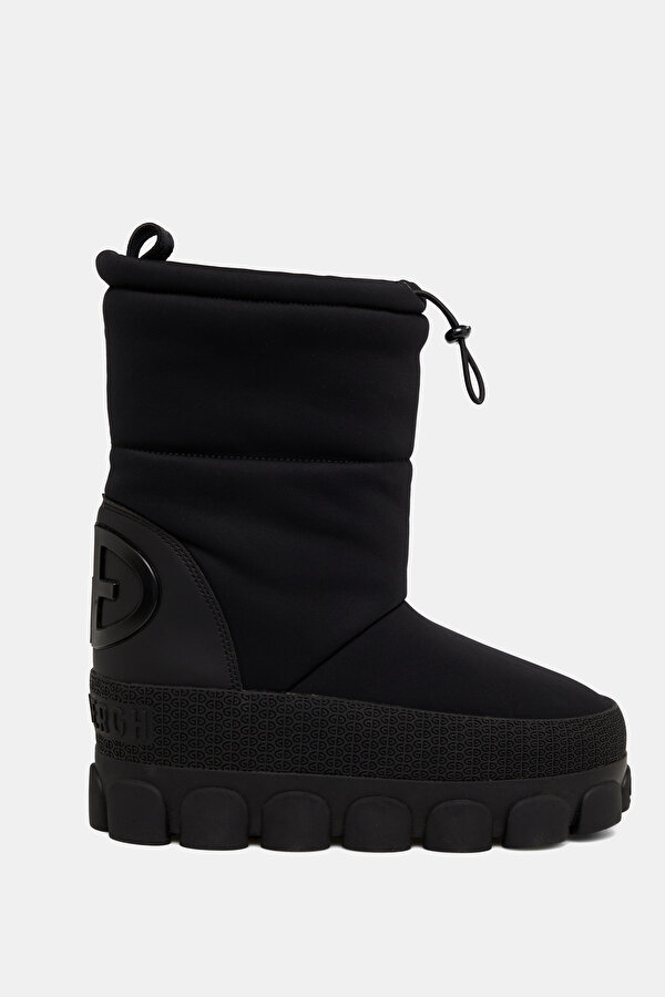BLACK BOOT
