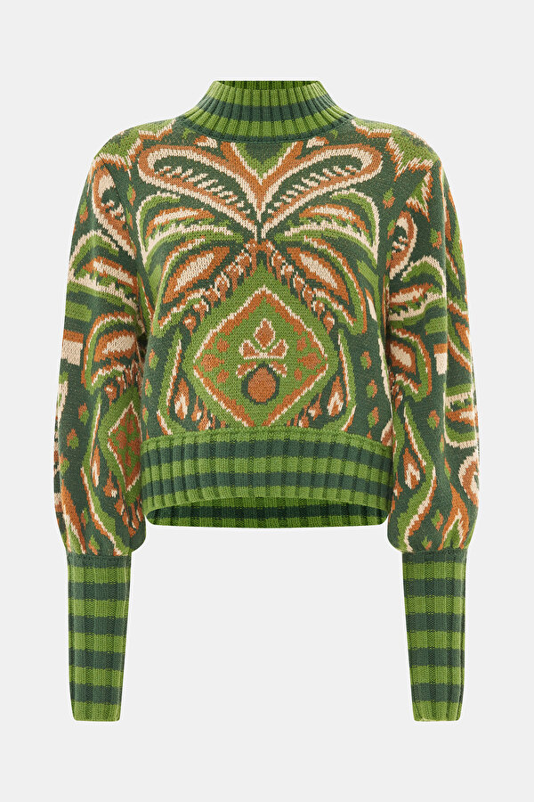 KNITWEAR