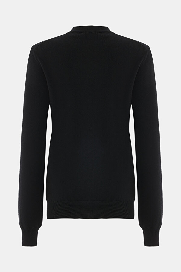 KNITWEAR 2