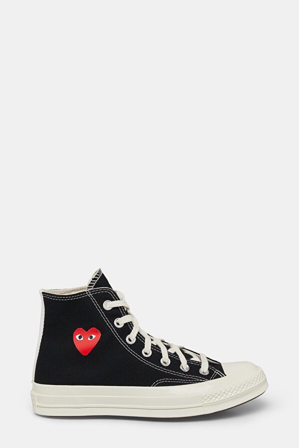 RED DESIGN FILLED SNEAKER