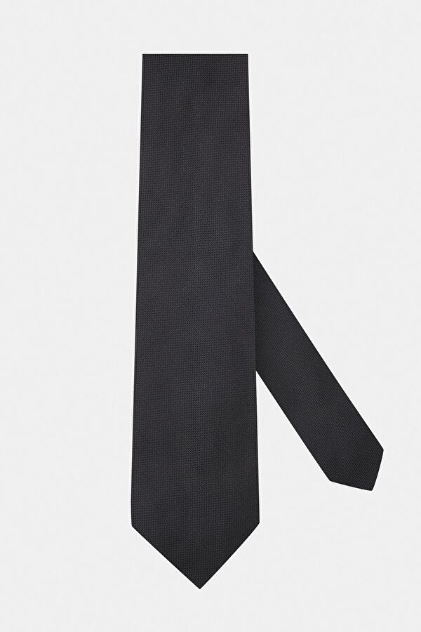 NECKTIE