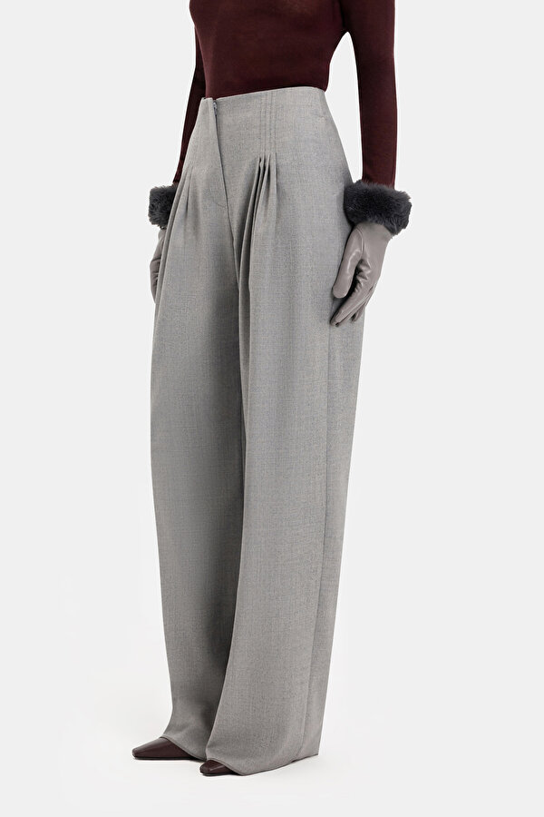 GREY TROUSERS 2