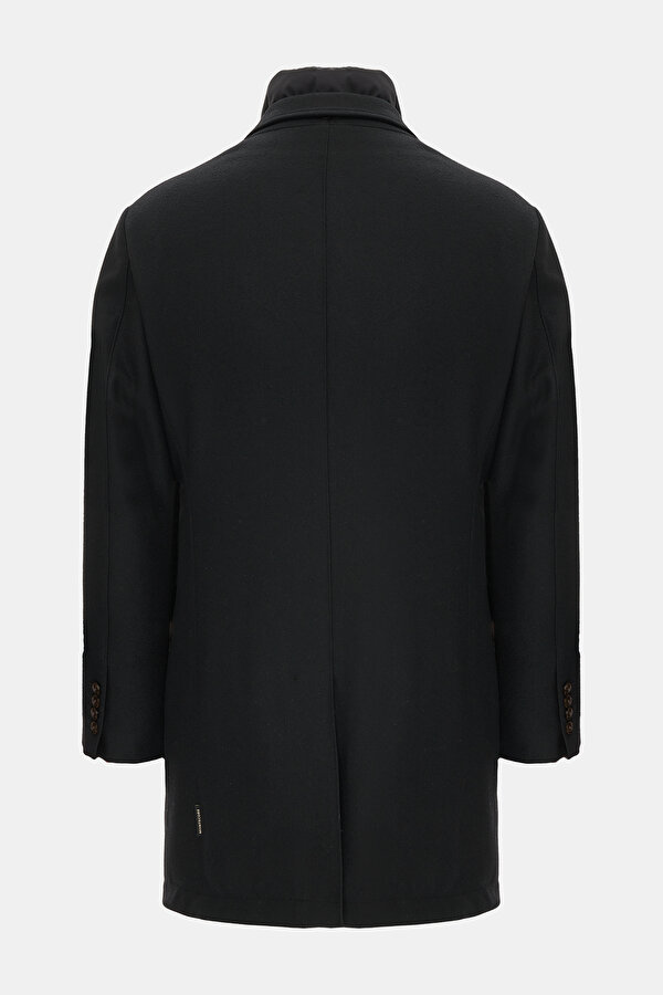 OVERCOAT 7
