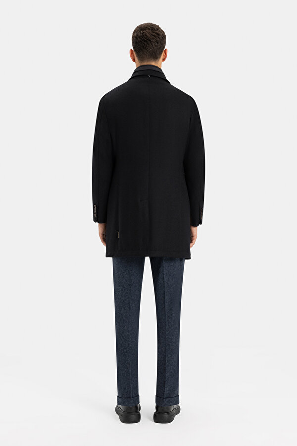 OVERCOAT 2