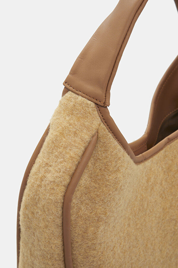 CAMEL BAG 6
