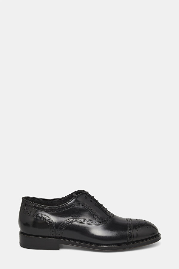 BLACK LEATHER SHOES