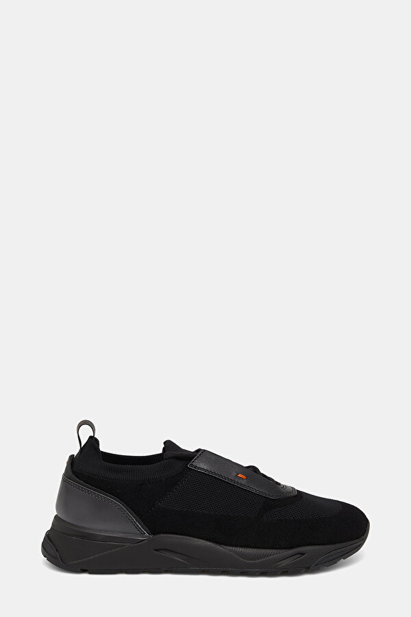 BLACK SHOE