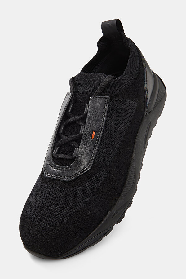 BLACK SHOE 6