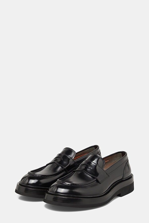 BLACK LEATHER SHOE 2