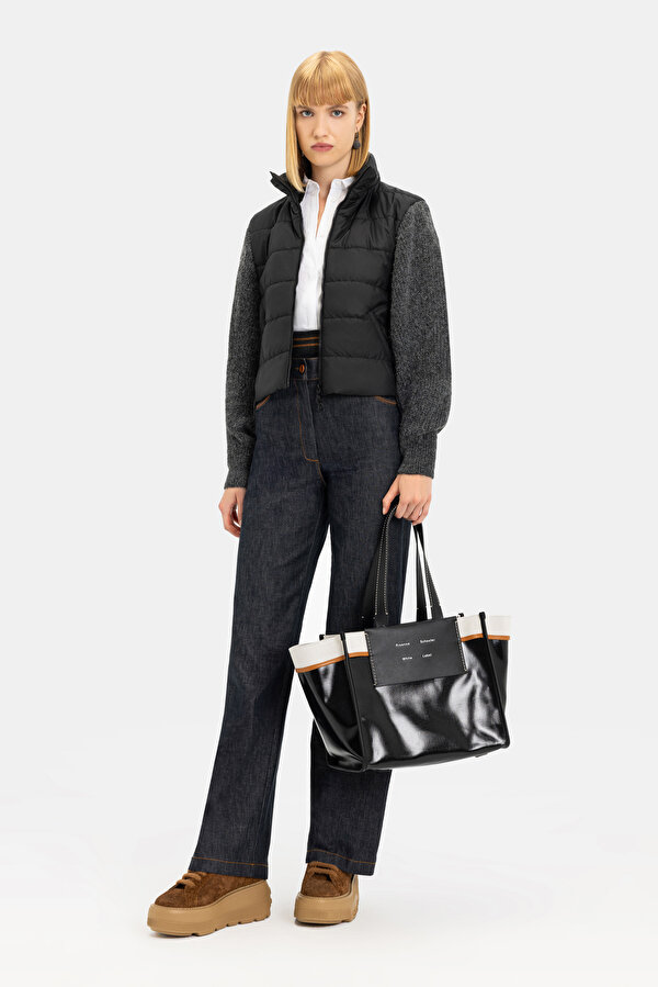 GREY COAT