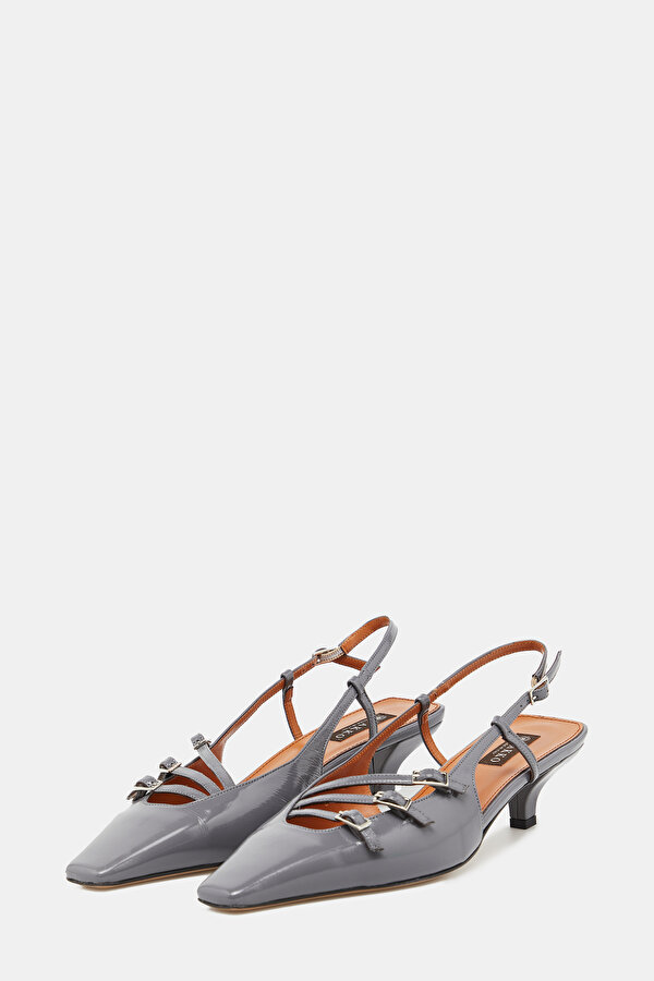 GREY PATENT LEATHER SHOE 2