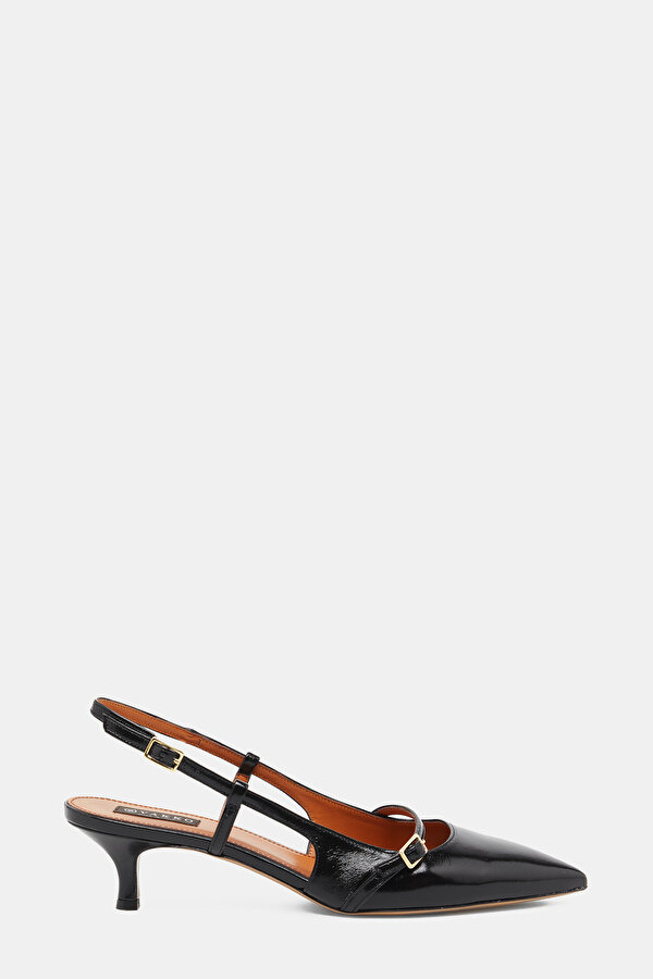 BLACK PATENT LEATHER SHOE