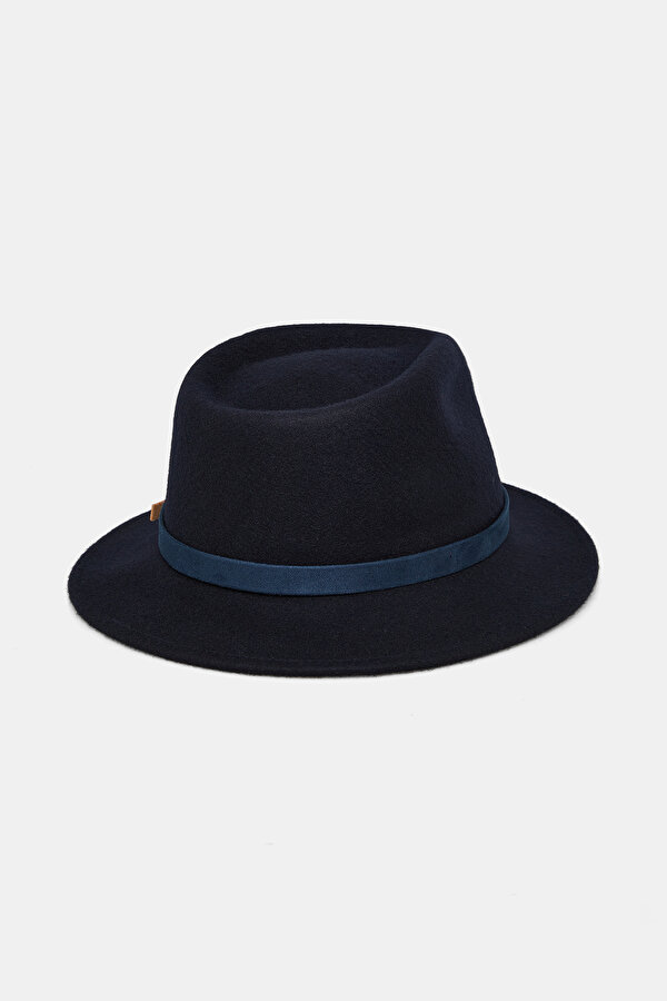 HAT 2