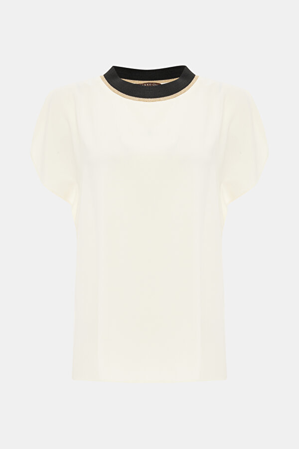BLACK BASIC / ROUND NECKLINE SHORT SLEEVE BLOUSE