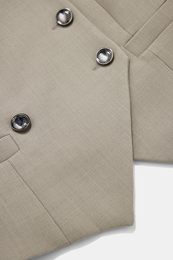 MINK SQUARE VEST 12