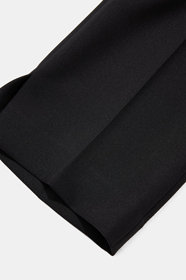 BLACK STRAIGHT CUT TROUSERS 7
