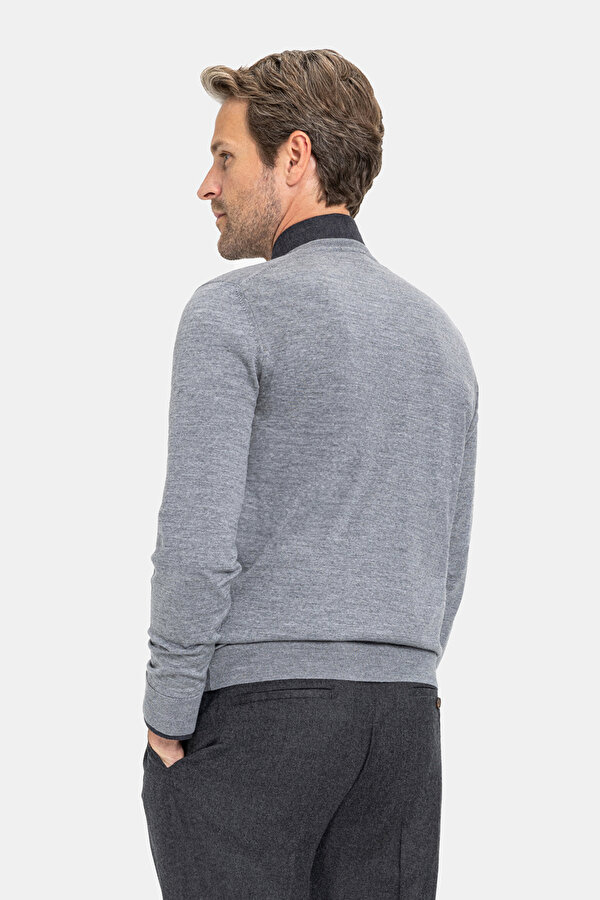 GRAY MELANGE V NECK TRICOT 2