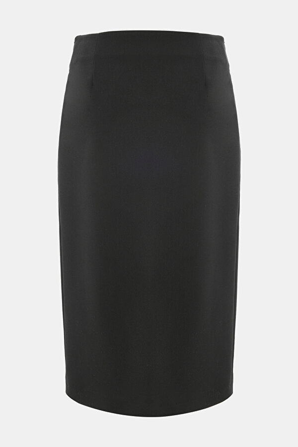 BLACK BELOW THE KNEE SKIRT 6