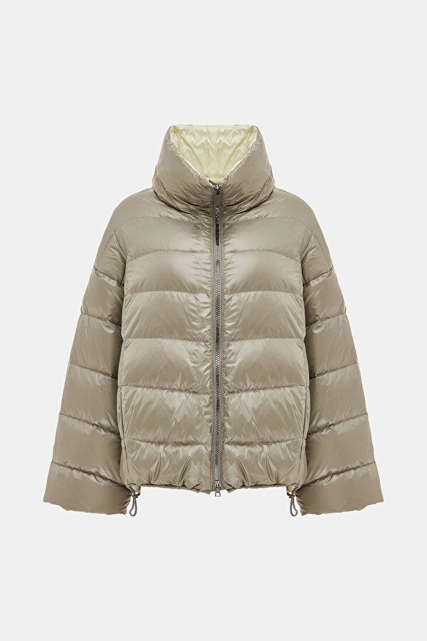 CREAM COAT