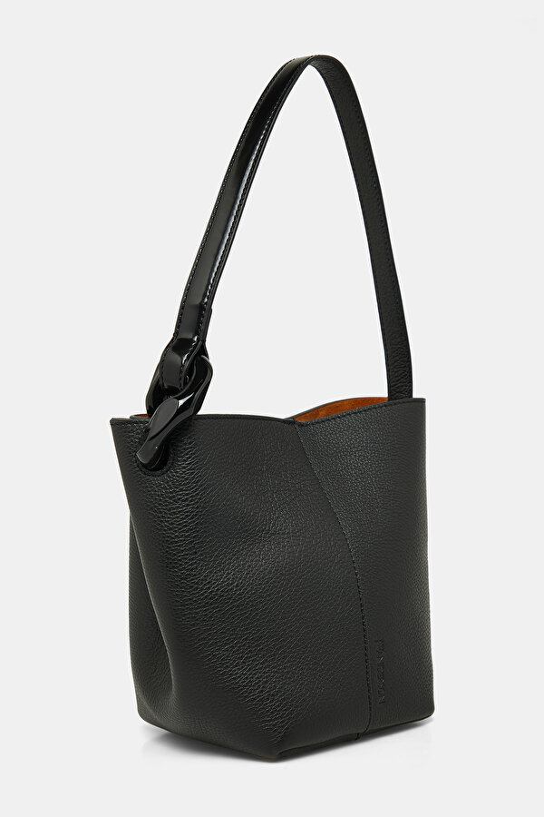 BLACK LEATHER BAG 2