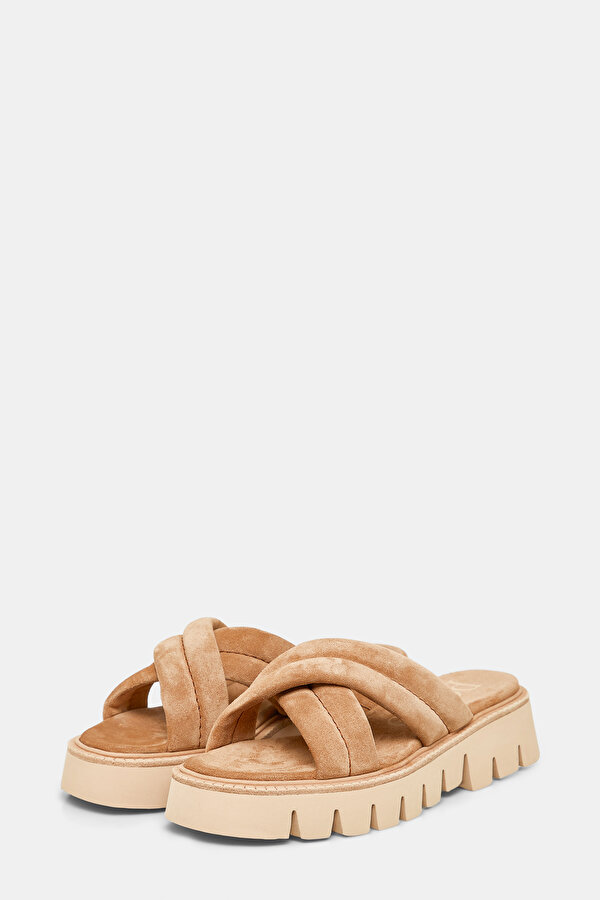 TAN SUEDE SLIPPER 2