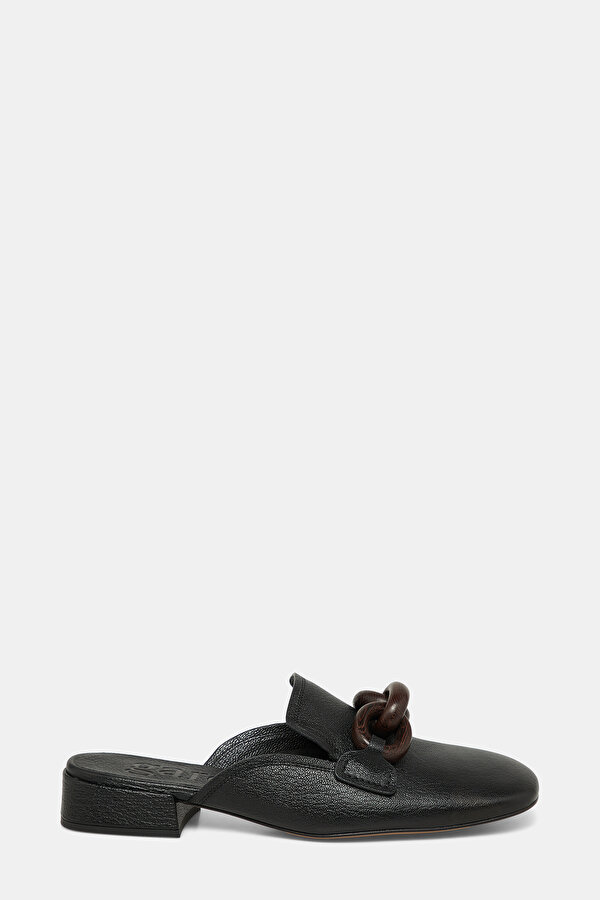 BLACK LEATHER SLIPPER