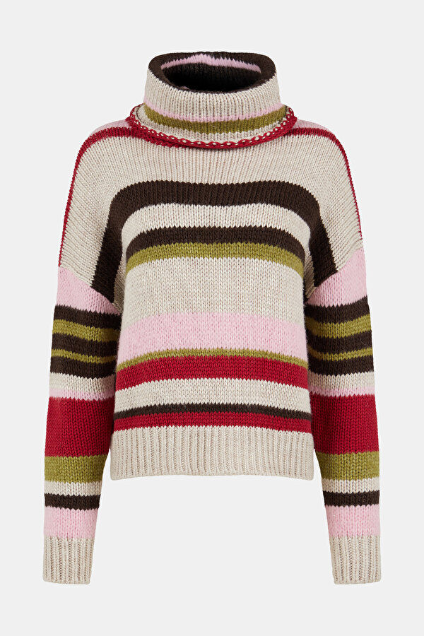 KNITWEAR