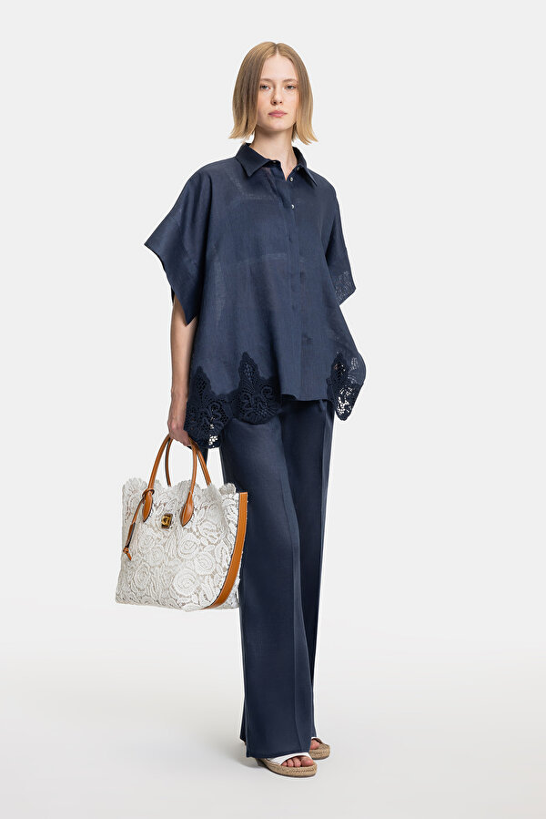 NAVY BLUE STRAIGHT CUT TROUSERS