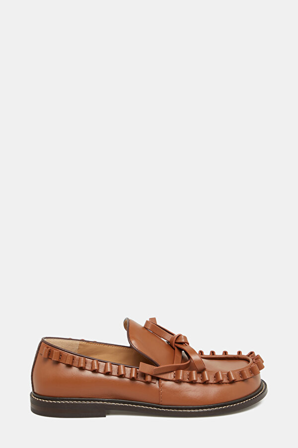 TAN LEATHER SHOE