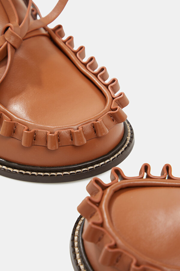 TAN LEATHER SHOE 6