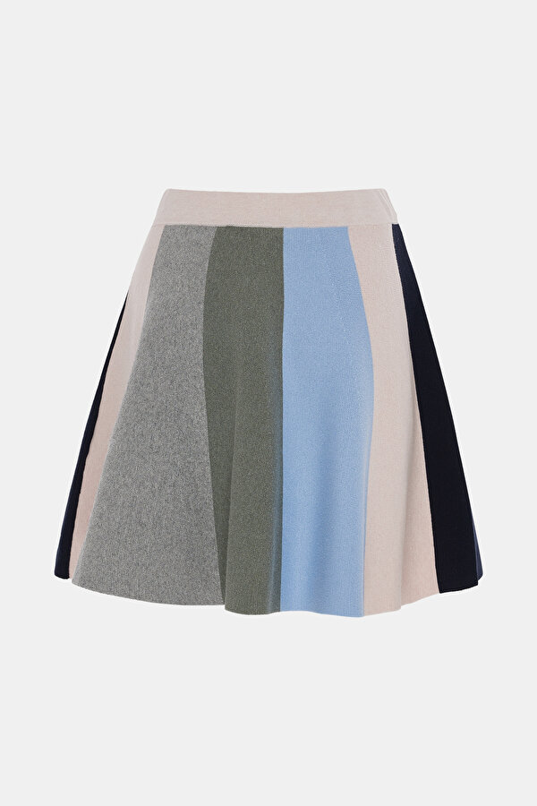 LIGHT PINK STRIPED PATTERNED SKIRT 2