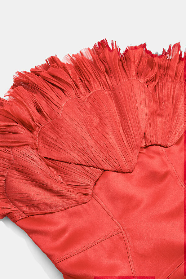 RED SLEEVELESS DRESS 11