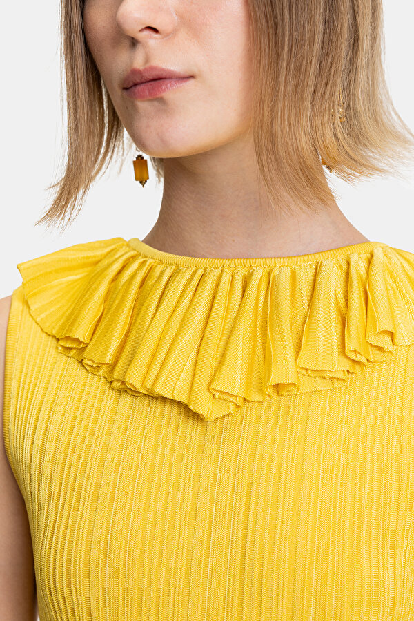 YELLOW SLEEVELESS DRESS 6