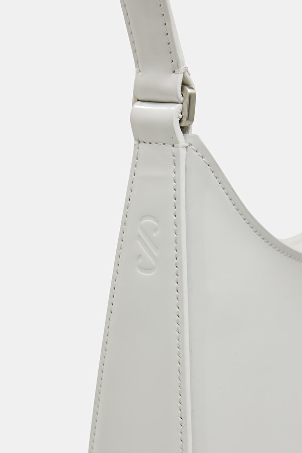 WHITE LEATHER BAG 6