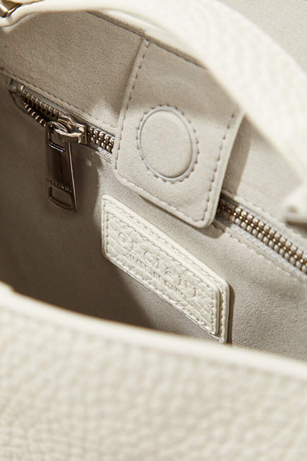 WHITE LEATHER BAG 6