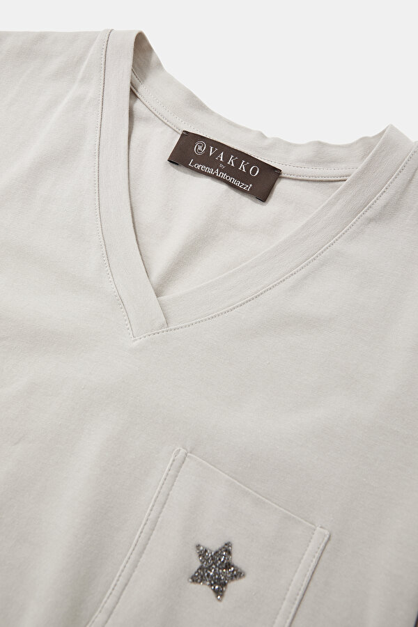 SILVER V NECK SHORT SLEEVE TSHIRT 7