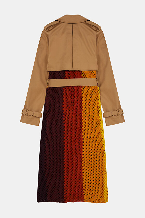 BROWN TRENCH COAT 2