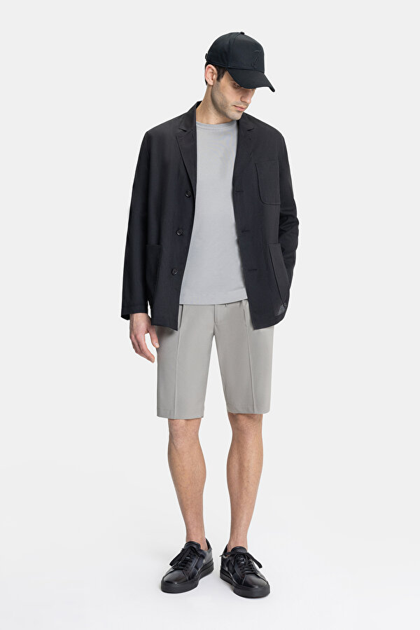 BLACK JACKET