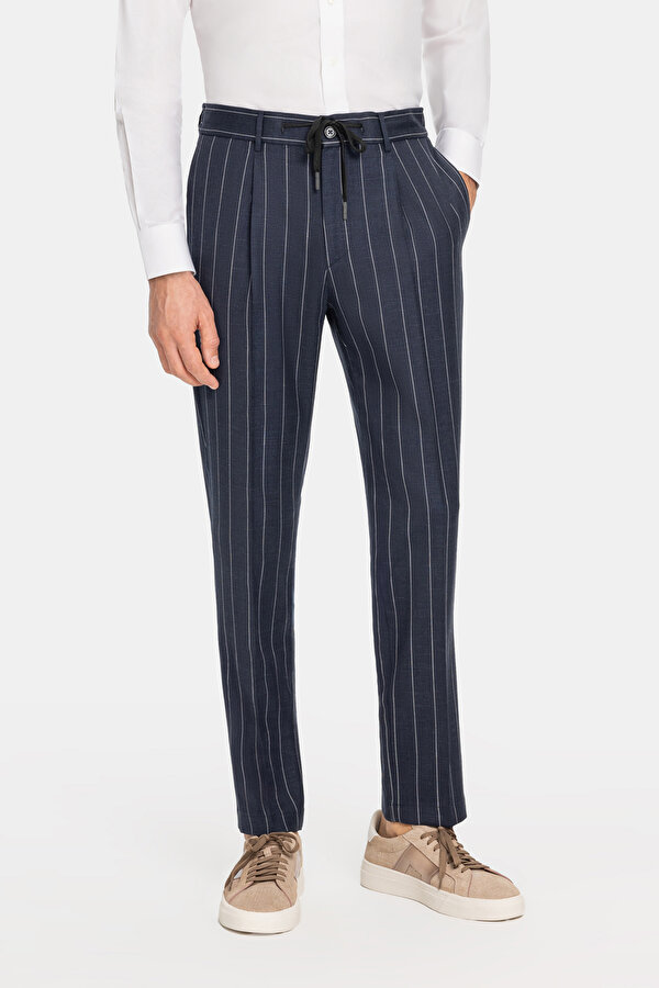 NAVY BLUE WOOL/SILK SUIT 6