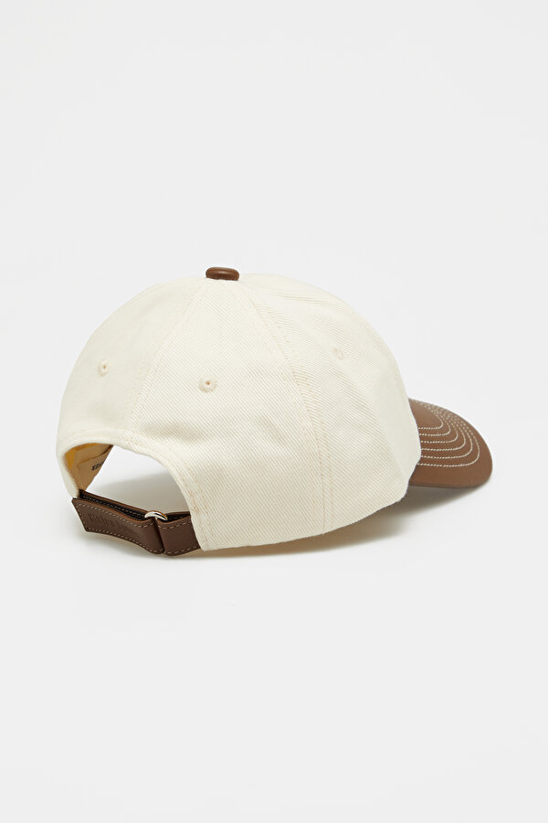 BROWN HAT 2