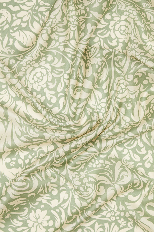 LIGHT GREEN PAISLEY PATTERNED VOILE SILK SHAWL 2