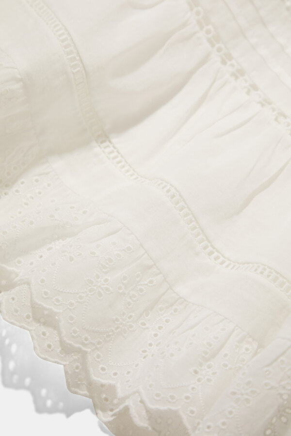 WHITE BLOUSE-SKIRT 12