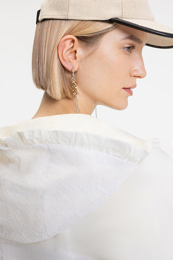 WHITE COAT 7