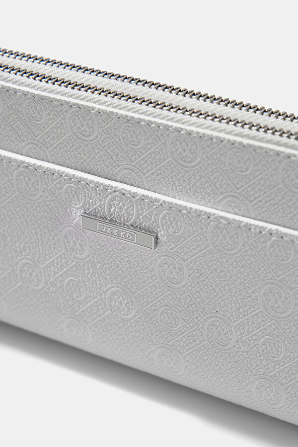 WHITE MONOGRAM WALLET 6