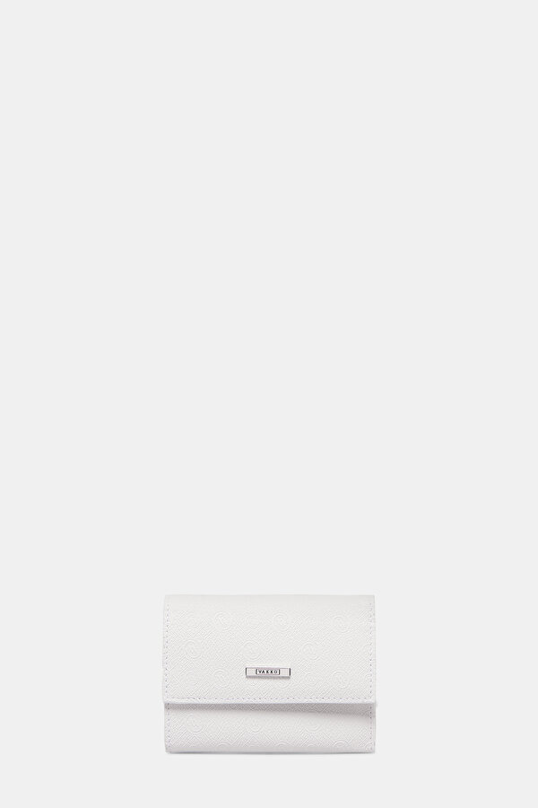 WHITE MONOGRAM WALLET