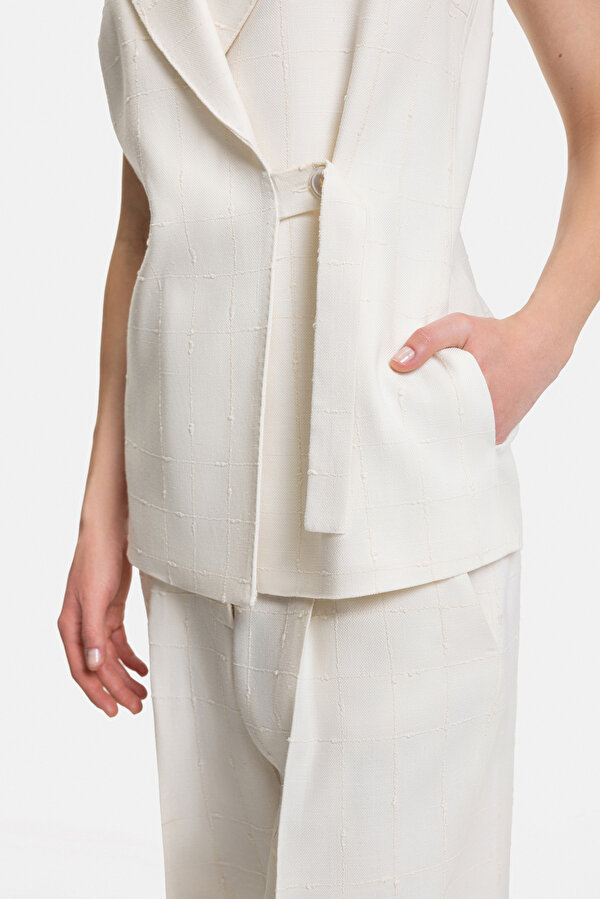 ECRU SURPLICE NECKLINE (CROSS-OVER NECKLINE) VEST 7