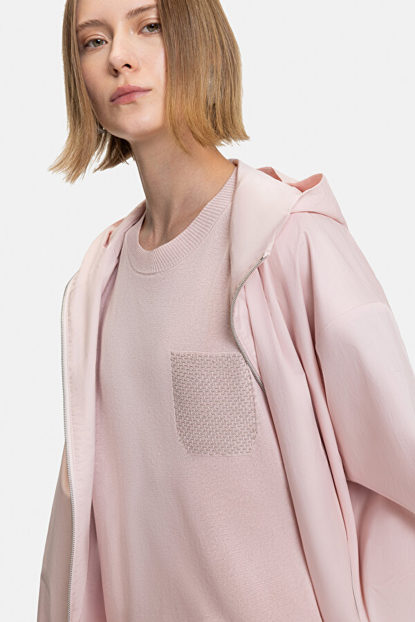 PEMBE MONT 6